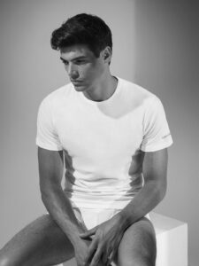 T-Shirt  Enrico Coveri girocollo mezza manica in morbido cotone,  taglie calibrate